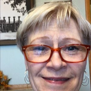 Meet your Posher, Patti